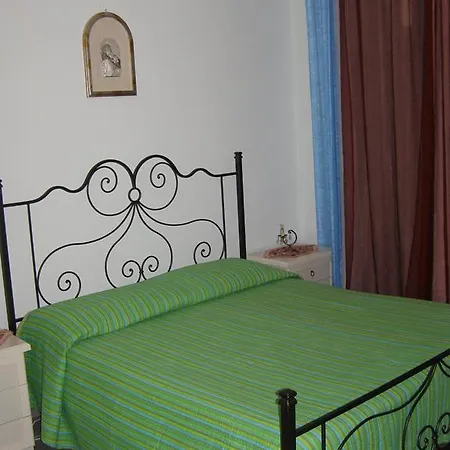 Casa Dei Mille 피조